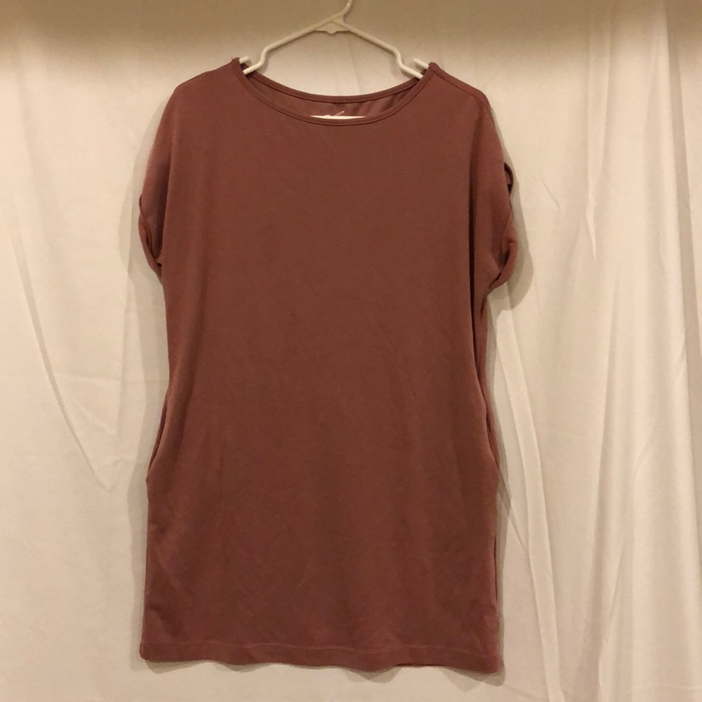 Pink tee-shirt dress